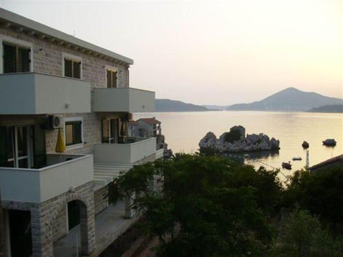 Guest House Villa Pastrovka 1