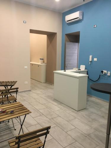 Vesuvius Terminal – Naples, CO