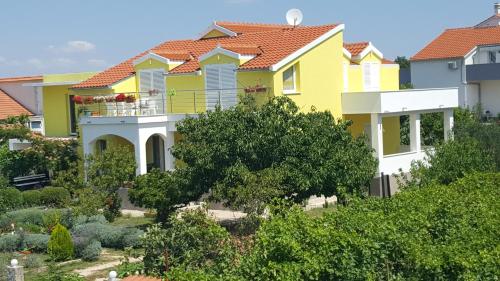  Anđela Home - Krka waterfalls, Pension in Lozovac bei Konjevrate