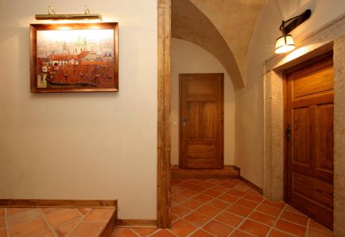 Residence Thunovska - image 8