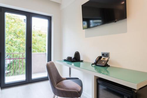 Hotel Capital - image 2