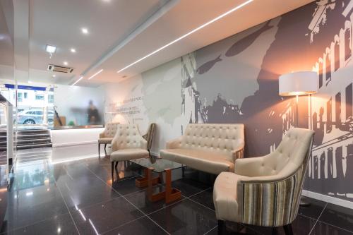 Hotel Capital - image 10