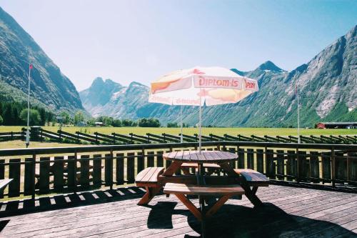 شرفة/ تراس, Trollstigen Resort in Andalsnes