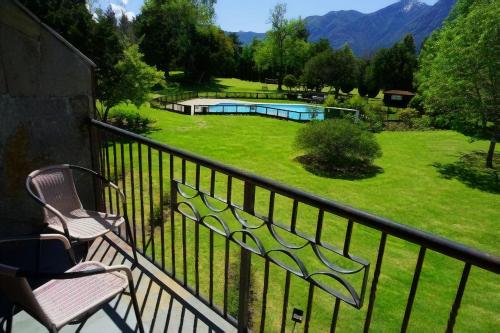 普孔綠色公園酒店 (Hotel Pucon Green Park) in 坎德拉里亞