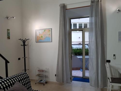 Vincent's home, Neapel (Foto 10)
