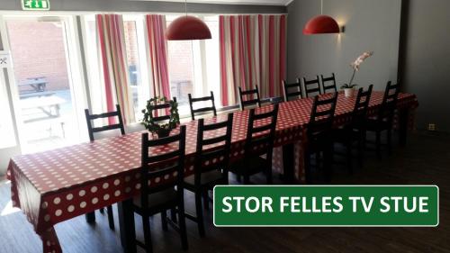 Shared lounge/TV area, Roligheden Ferieleiligheter in Kristiansand
