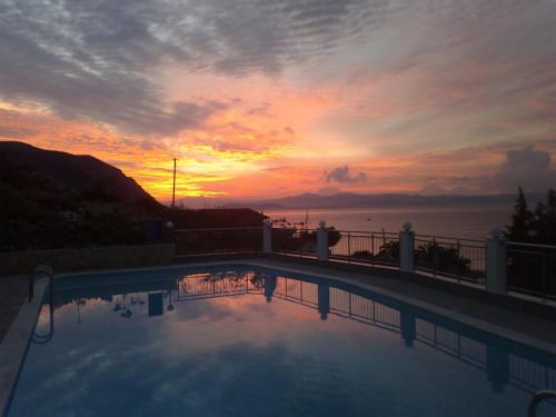 Sky Beach Hotel - image 8