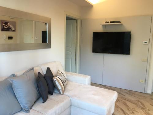 Sunset Apartment - image 3
