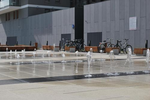 Apartamenty Vola Residence - image 4