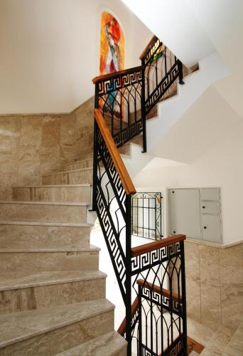 Çeşme Kale Taş Apart - image 11