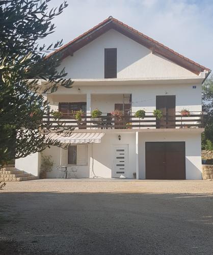  Apartment Stipe, Unterkunft in Maslenica