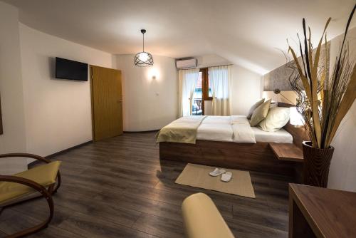 Guest House Vana 5