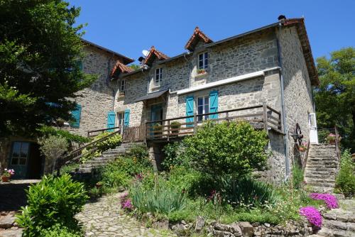 Domaine Les Teuillères - Chambre d'hôtes - Sousceyrac-en-Quercy