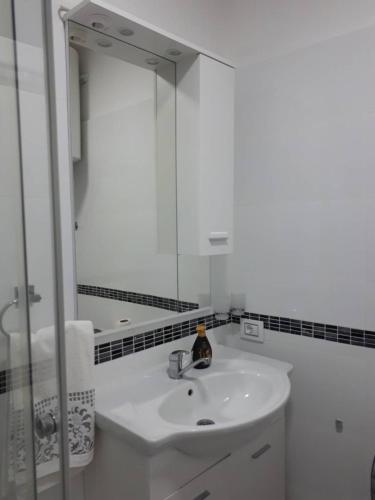 Deluxe Apartment image 6