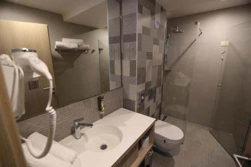 Hotel Baril - image 2