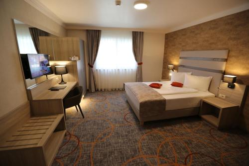 Hotel Baril - image 8