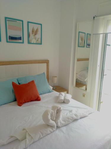 Seaview Fuengirola Apartment by JITKey