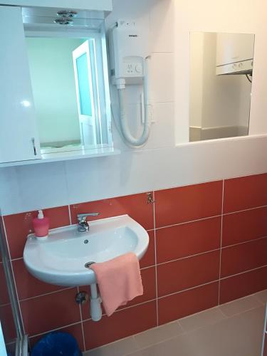 Guesthouse Sava - image 5