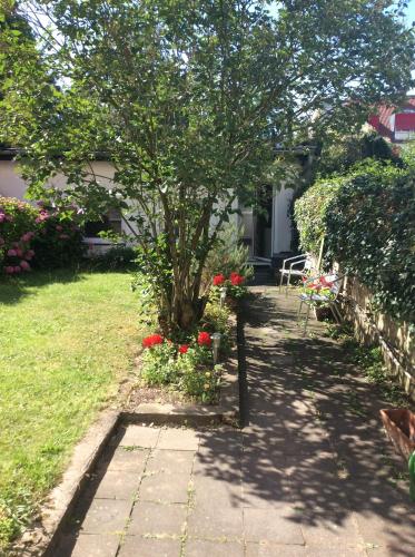 Altstadt Bonn mit eigenem Parkplatz und Garten in Bonn, Deutschland
