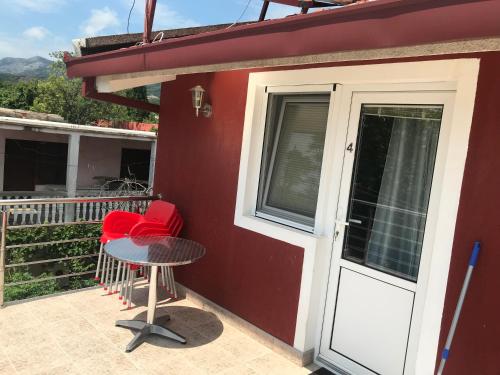 Apartmani Tomovic - image 10