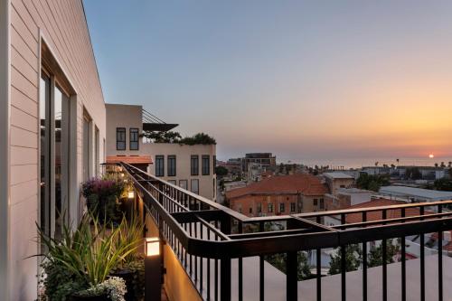Terraza/balcón, The Drisco Hotel Tel Aviv - Relais & Châteaux - Adults Only (The Drisco Hotel Tel Aviv - Relais & Chateaux - Adults Only) in Tel Aviv City Center