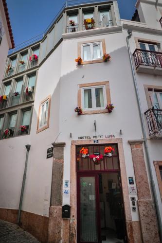 House Petit Lusa, Lisbonne