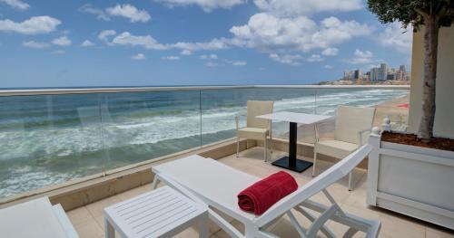 Erkély/terasz, Lancaster Eden Bay near Beirut-Rafic Hariri nemzetközi repülőtér