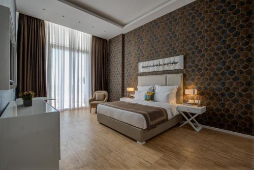 لانكستر إيدن باي لانكستر إيدن باي