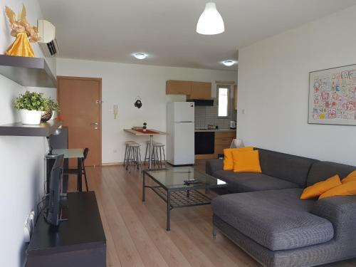 Achillion Gardens (near Uni of Nicosia) - image 13