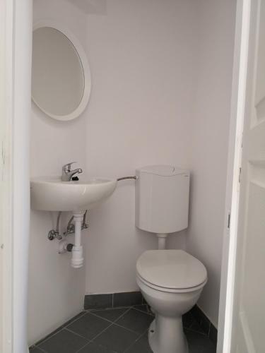 Green Garden Plus Apartman - image 5