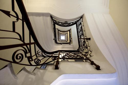50 SUITE Guesthouse - image 5