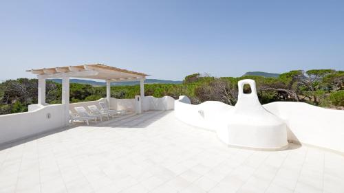Move to Sardinia Villa Pineta