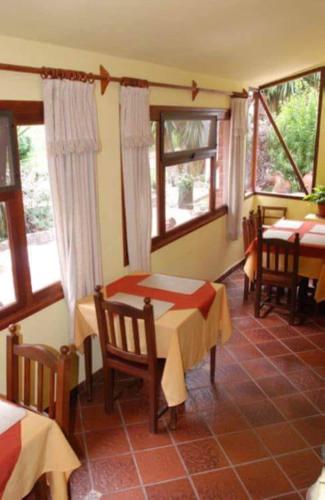 Hosteria Los Abrojos