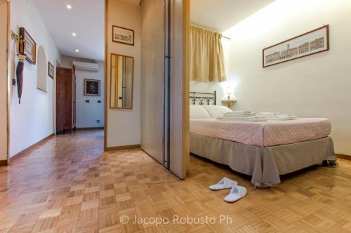 Sant'Ivo Apartments - image 11