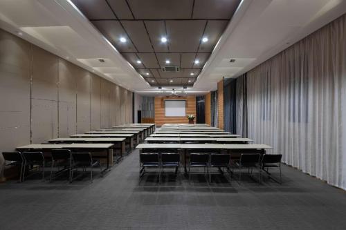 Hotel Eclair Hankou Railway Station Huaqiao Branch
