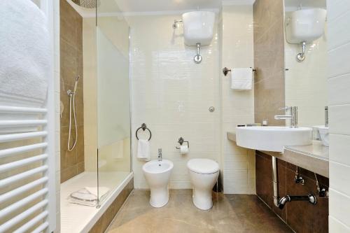 Domus Monamì Luxury Suites, Rome (photo 10)
