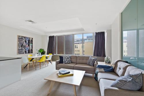 Apartment room in Nook Melbourne Apartments : Collins Street - Melbourne CBD