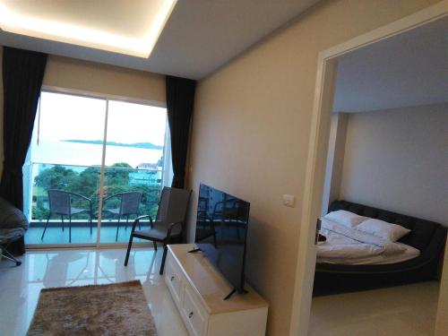 Deluxe 1 BR One Tower Pratumnak Pattaya SeaView Deluxe 1 BR One Tower Pratumnak Pattaya SeaView