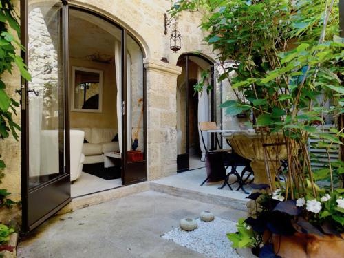 Un Patio en Luberon – Ansouis, UT