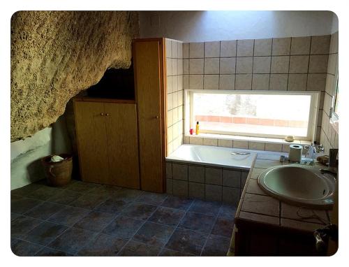  La roca del Castell in Cerviá