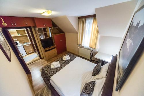 Talismano Apartments - image 10