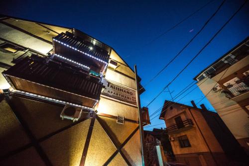Talismano Apartments - image 3
