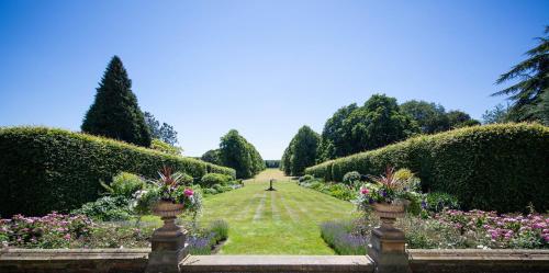 Goldsborough Hall - image 4