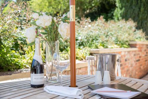 Goldsborough Hall - image 12