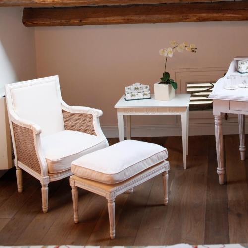 M Club De Luxe B&B - image 2