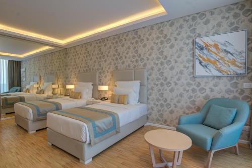 لانكستر إيدن باي لانكستر إيدن باي