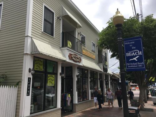 Beach Fantasy Apartment Suites Old Orchard Beach