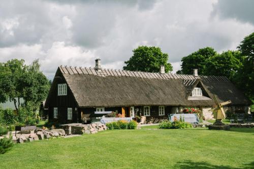 Bejárat, Aavikunurga Guesthouse in Kungla