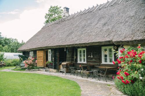 Bejárat, Aavikunurga Guesthouse in Kungla