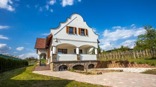  VIVAZA Villa Szigliget, Pension in Szigliget
